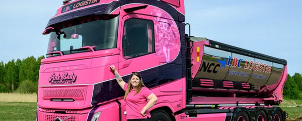 jessica-nyberg-pink-lady-transport.png.
