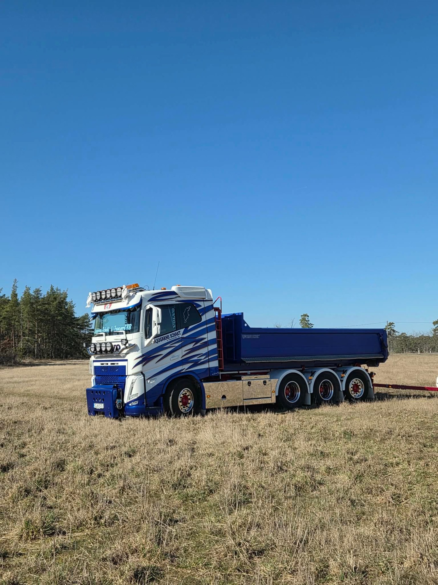 86597047-d944-44e0-9b60-4eda34a9796e.jpg.