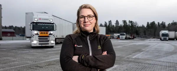 emelie-jonsson.png.