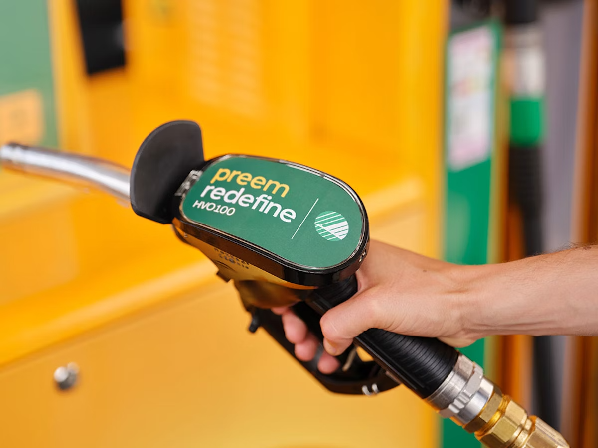 1761227584-preem-redefine-hvo100-4x3.png.