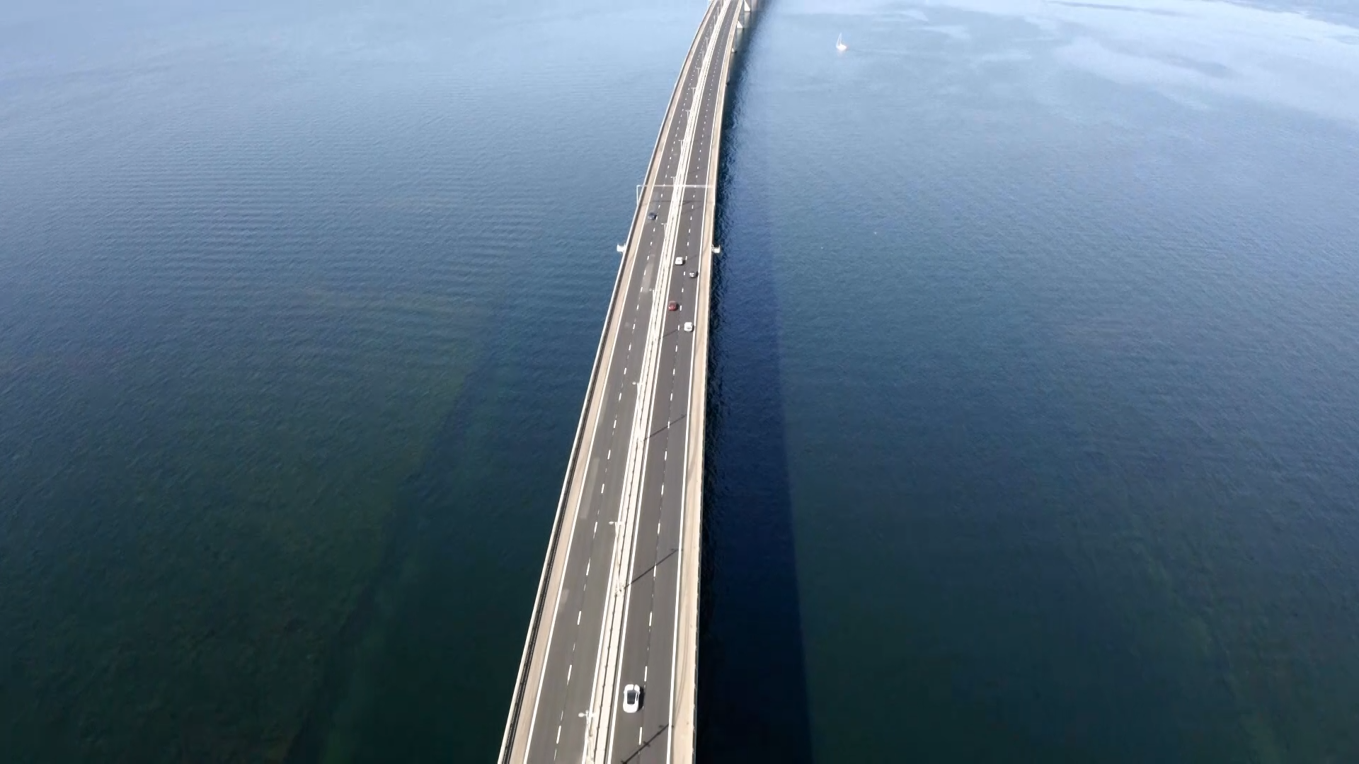 Sequence 01.00_05_50_07.Still005.png.