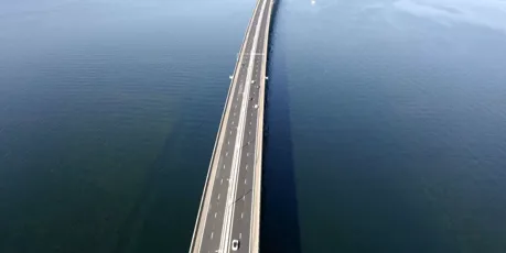 Sequence 01.00_05_50_07.Still005.png.