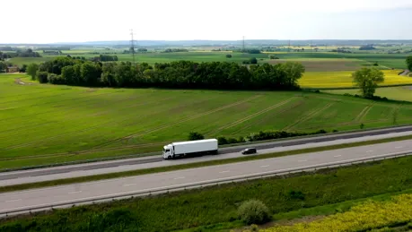 Svenska Truckers 1001.mp4.10_28_55_04.Still012.png.