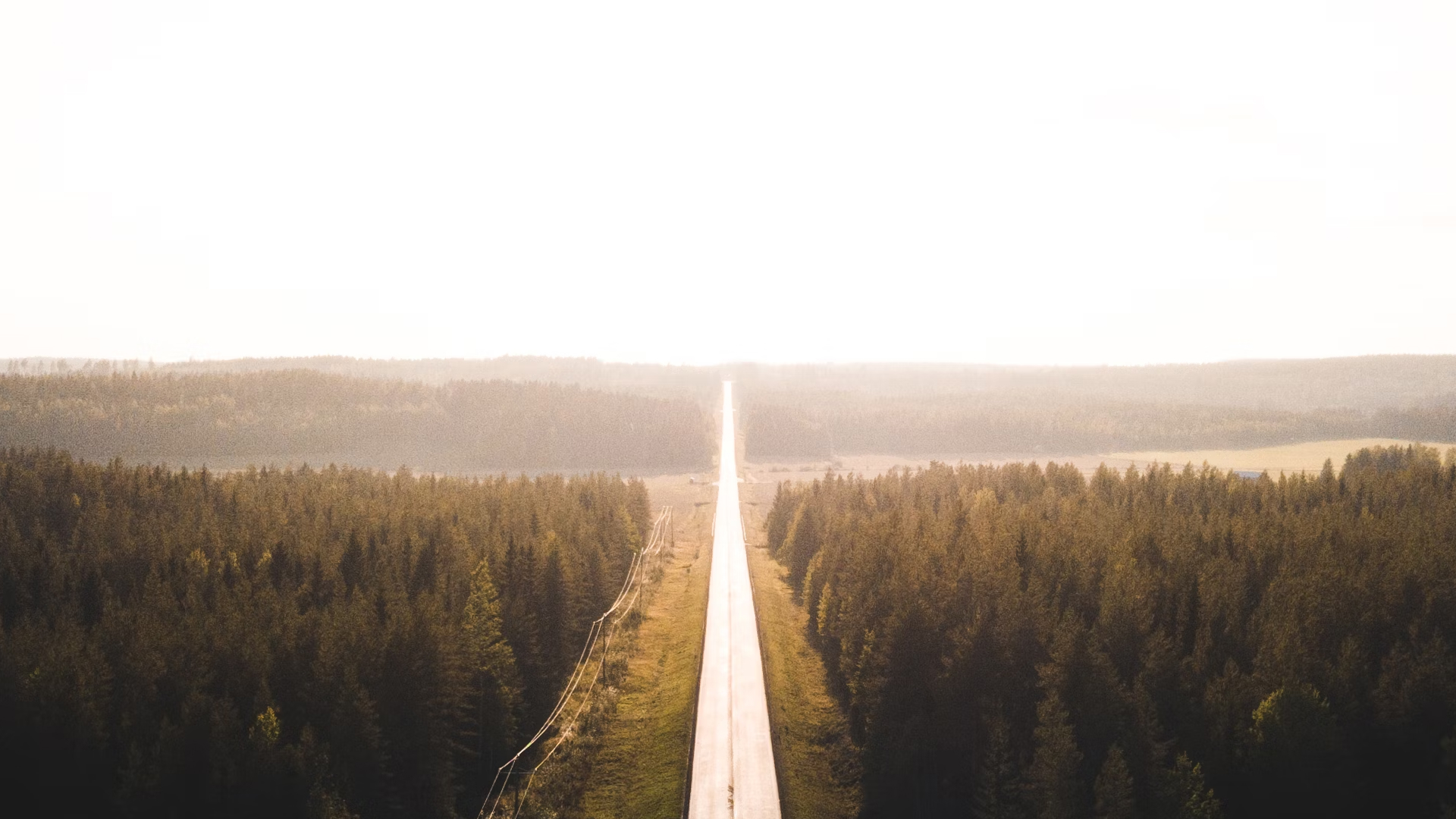 helikoptervy över väg.