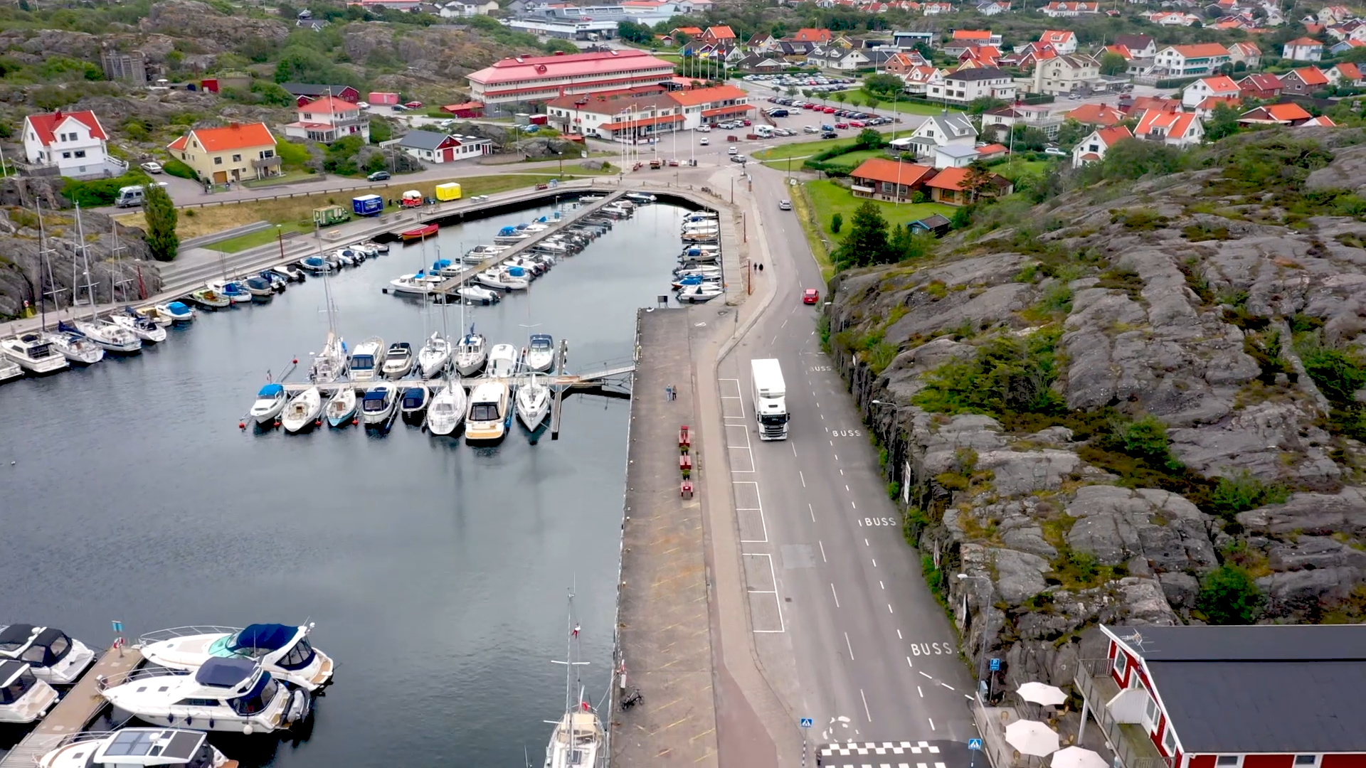 Svenska Truckers 1101.mp4.10_09_40_19.Still008.png.