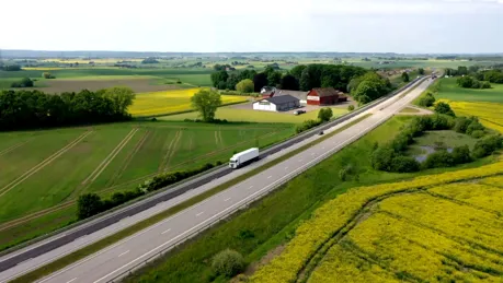 Svenska Truckers 1001.mp4.10_28_53_21.Still011.png.