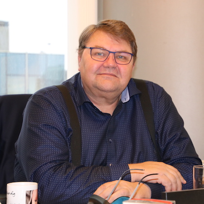 Peter Lundgren.