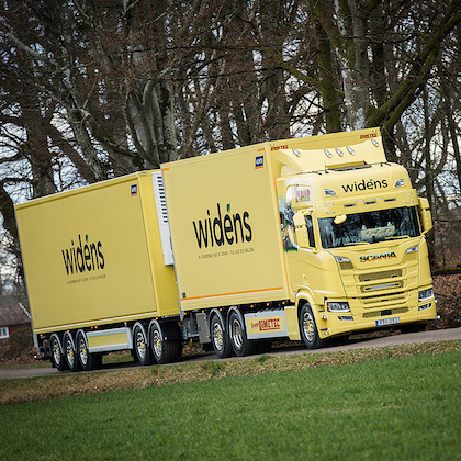 Widens